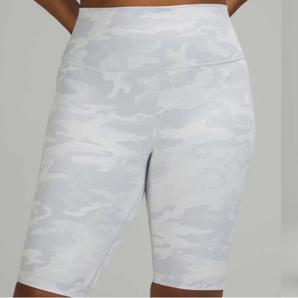 Lululemon Wunder Under Shorts